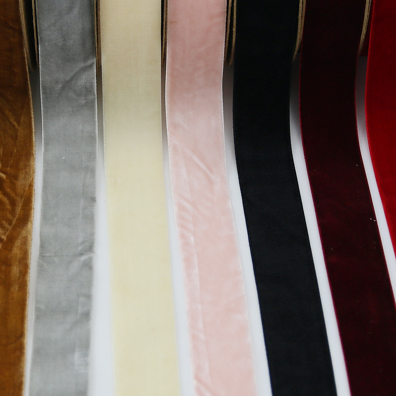 (10 metri/rotolo) Nastro di ve - Velvet Ribbon Roll recensione e prezzo